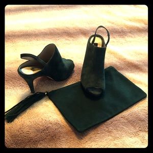 Suede heels, matching bag. size 7, heels 4 in.